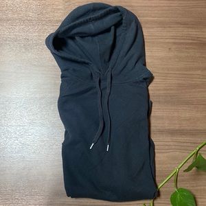 Under Amour Black Thermal Hood Long sleeve